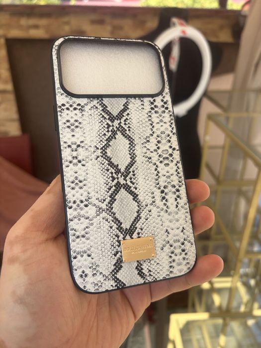 Husa d&g iphone 17 pro max