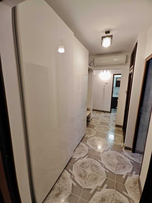 Închirieri apartament 2 camere