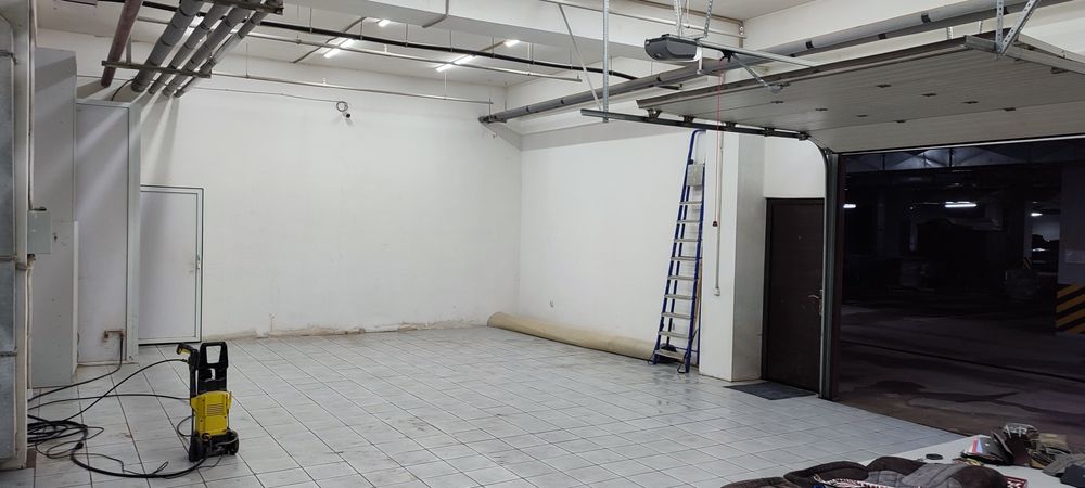 Сдам место под шумку пленку химчистку