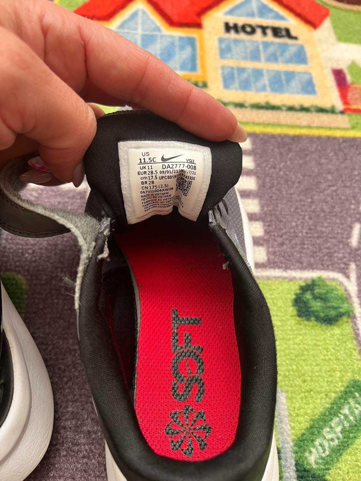 Детски маратонки Nike