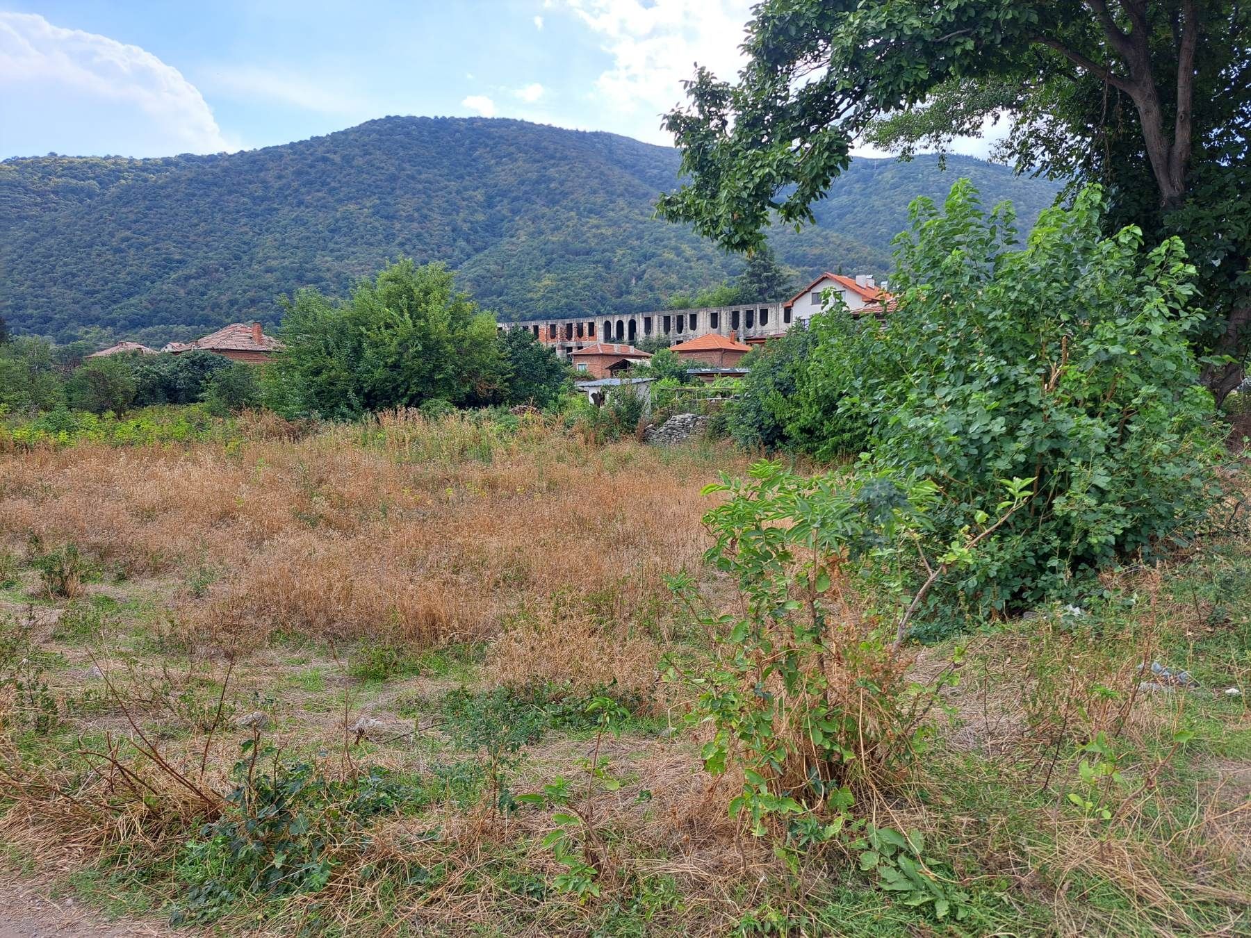 Парцел с.Варвара