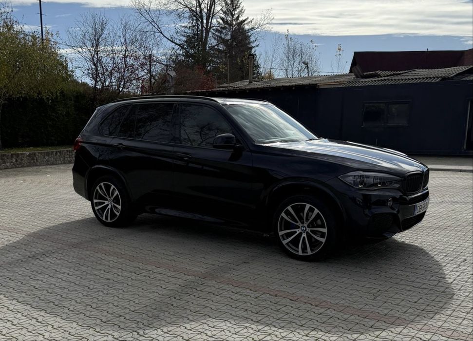 Vand autoturism marca BMW X5