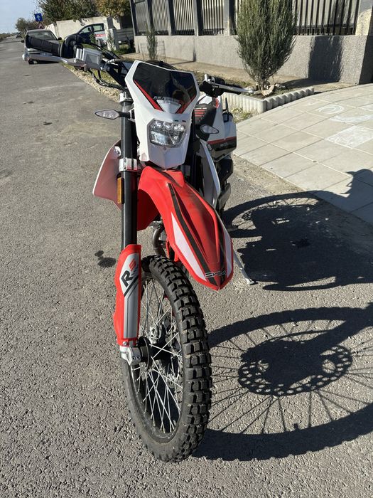Swm rs 125 motocicleta enduro ( nu KTM, Gas gas, Yamaha, Kawasaki)