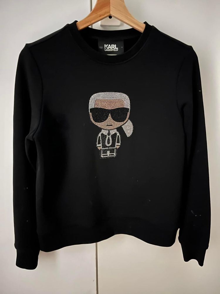 Karl lagerfeld mărime xs