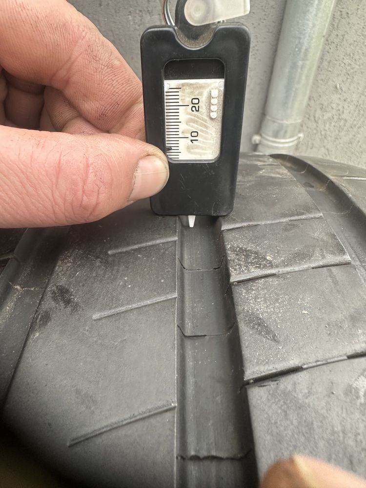2БР. MICHELIN Pilot Super Sport 295/30 ZR20