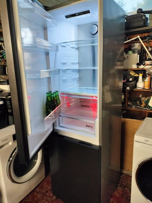 Frigider Beko2m full no frost
