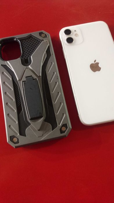 Iphone 11 alb 64gb liber