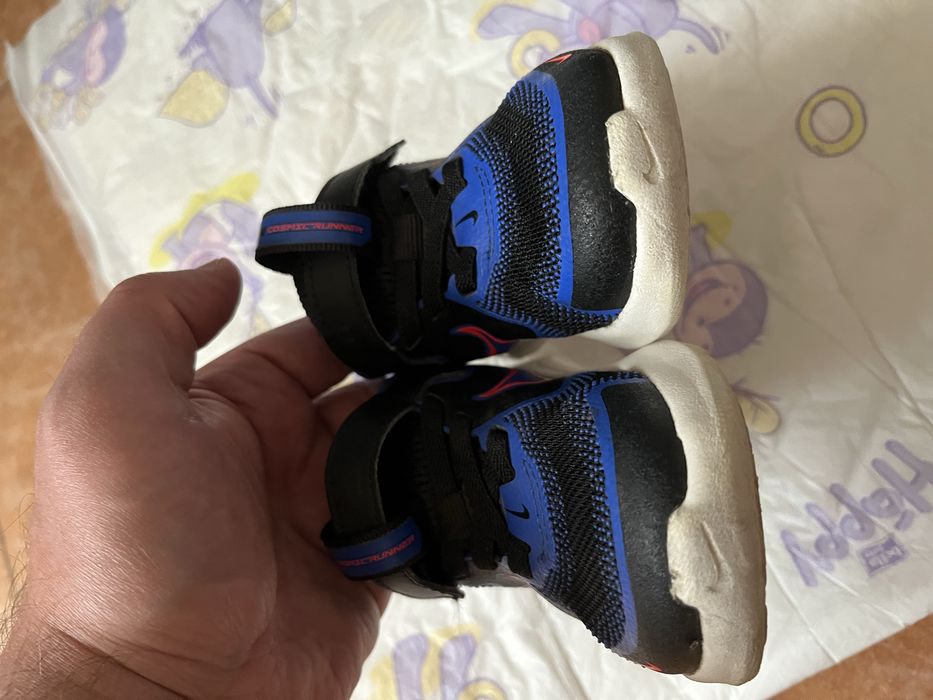 Nike pantofi baieti marime 23,5