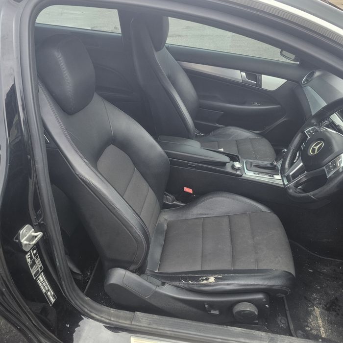 Mercedes w204 kype на части само 651 мотор