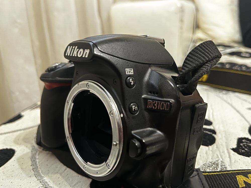 фотоапарат Nikon D3100