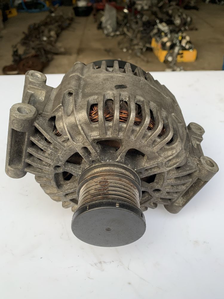 Alternator Mercedes C Class E Class 2.2 CDI A0141541102