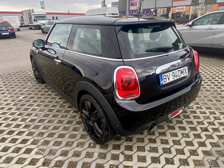 Mini ONE Automat, impecabil