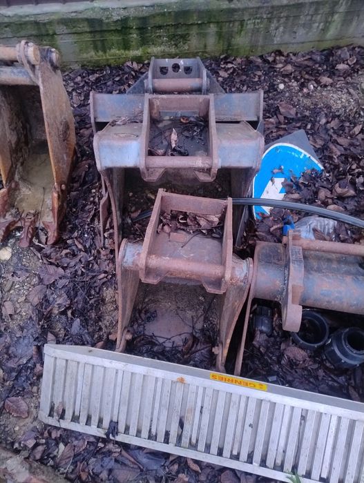 Cupe excavator Cangini Klac trapez