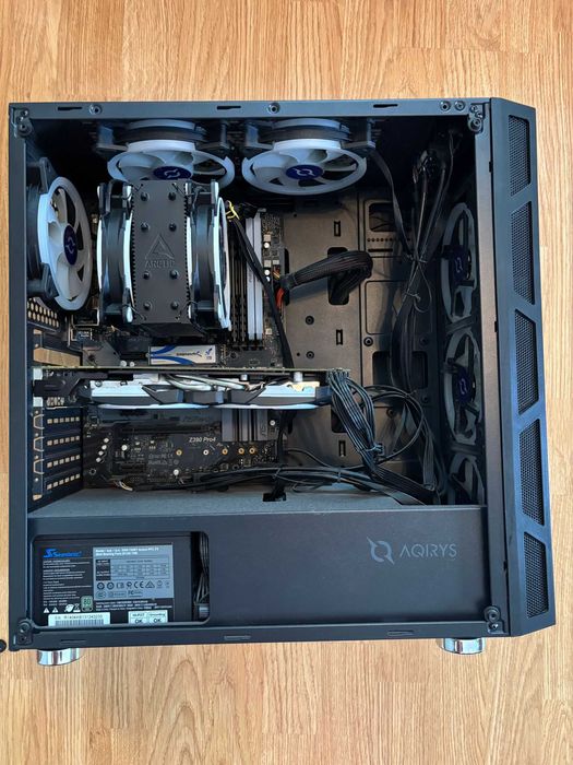 PC Gaming – Intel i7 9700KF, RTX 1070, 32GB RAM, SSD 1TB, HDD 1TB