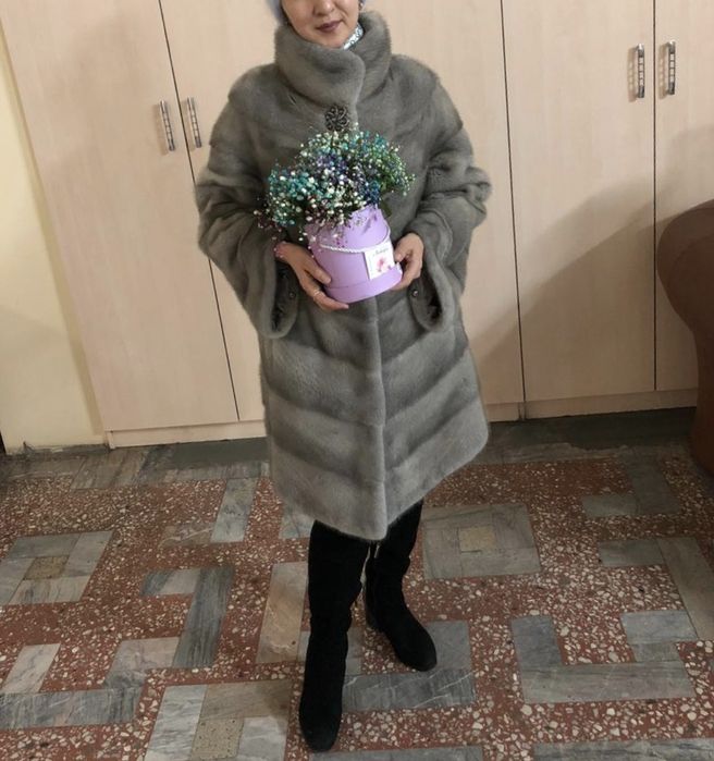 норковая шуба .состояние отличное