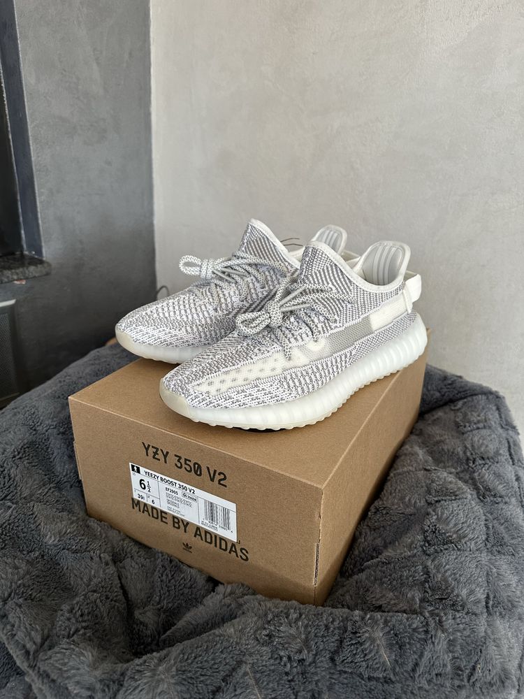 Adidas Yeezy Boost 350 V2 Static