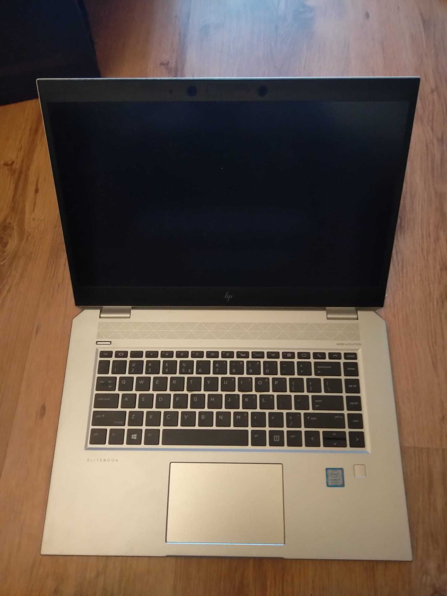 Elitebook 1050 G1  - defect