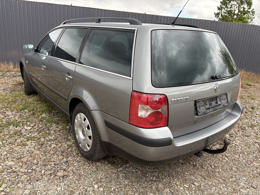 VW Passat 1.6 benzina