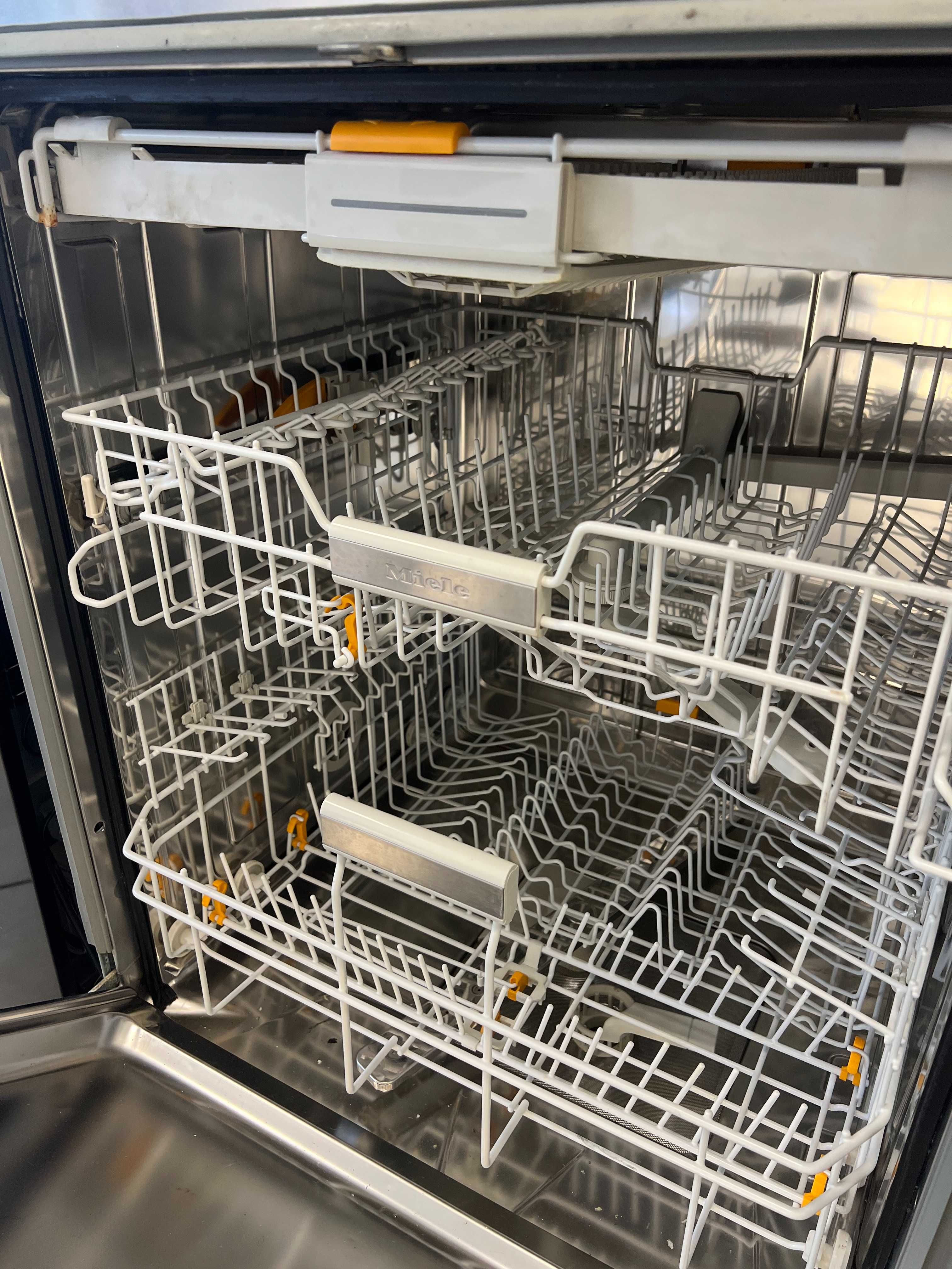 Съдомиялна за вграждане Miele G 5565 SCVi XXL