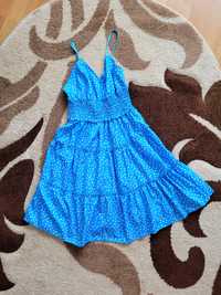 Rochie albastra cu volane