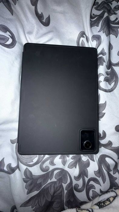 Tabletă Lenovo Tab M11– Model TB300XU – Dolby Atmos – Stare Excelentă