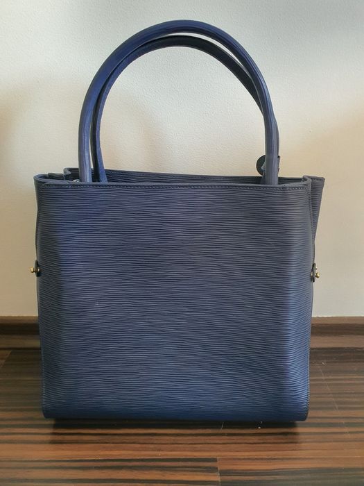 Кожена дамска чанта