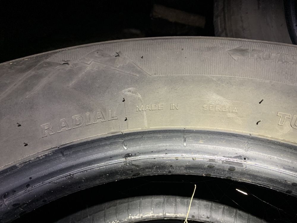Зимни гуми за джип 215/65 R16