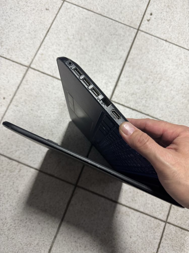 Dell Inspiron 3537 - 15,6”, i7, отличен