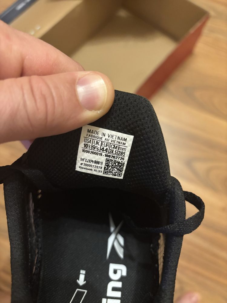 Мъжки маратонки Reebok N44