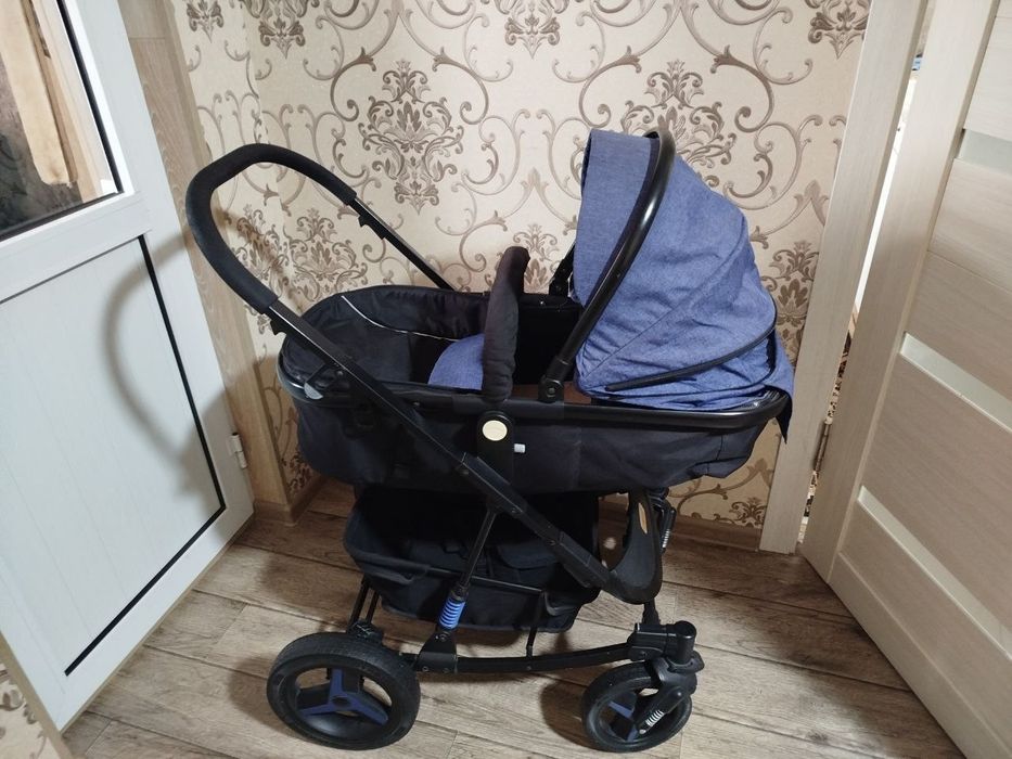 Коляска в идеальном состоянии
