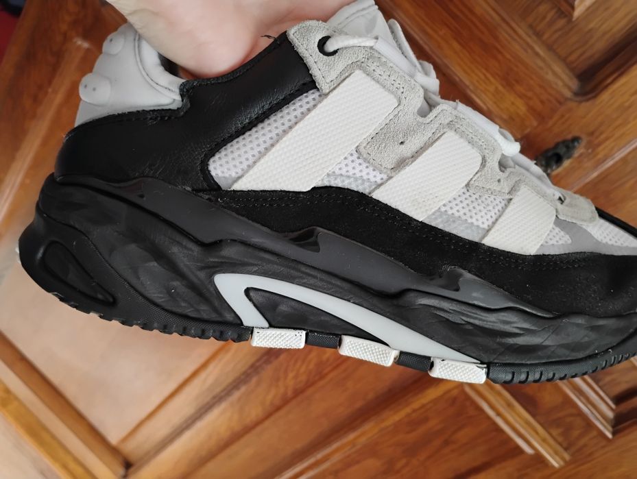 Încălțăminte pentru băieți