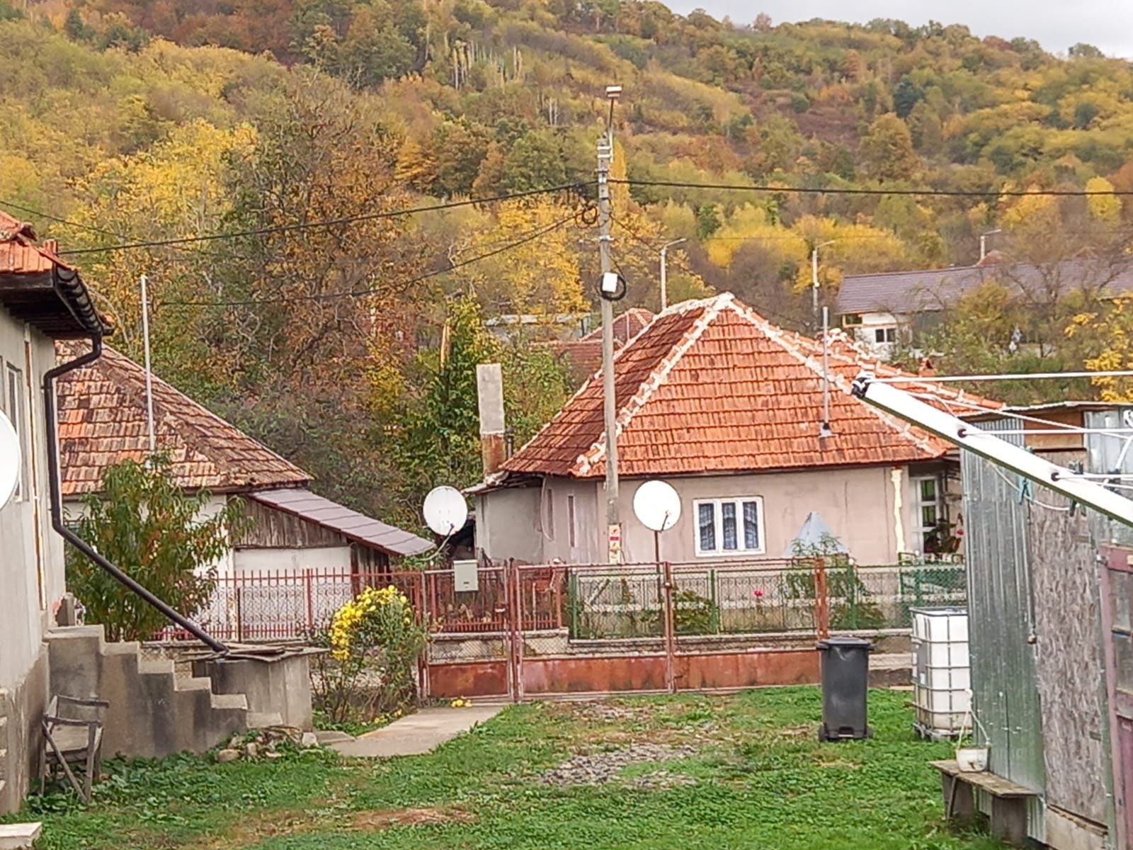Casa de vanzare in Comuna Tomesti