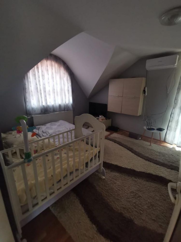 Casa de inchiriat pretabila pentru  locuit sau saptiu comercial
