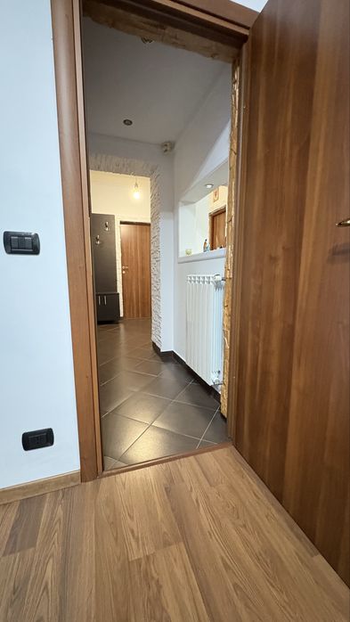 Apartament 3 camere de vanzare