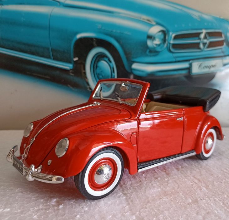 Volkswagen 1951
Scara 1:18
Maisto

Pozele reflectă realitatea. Se vind