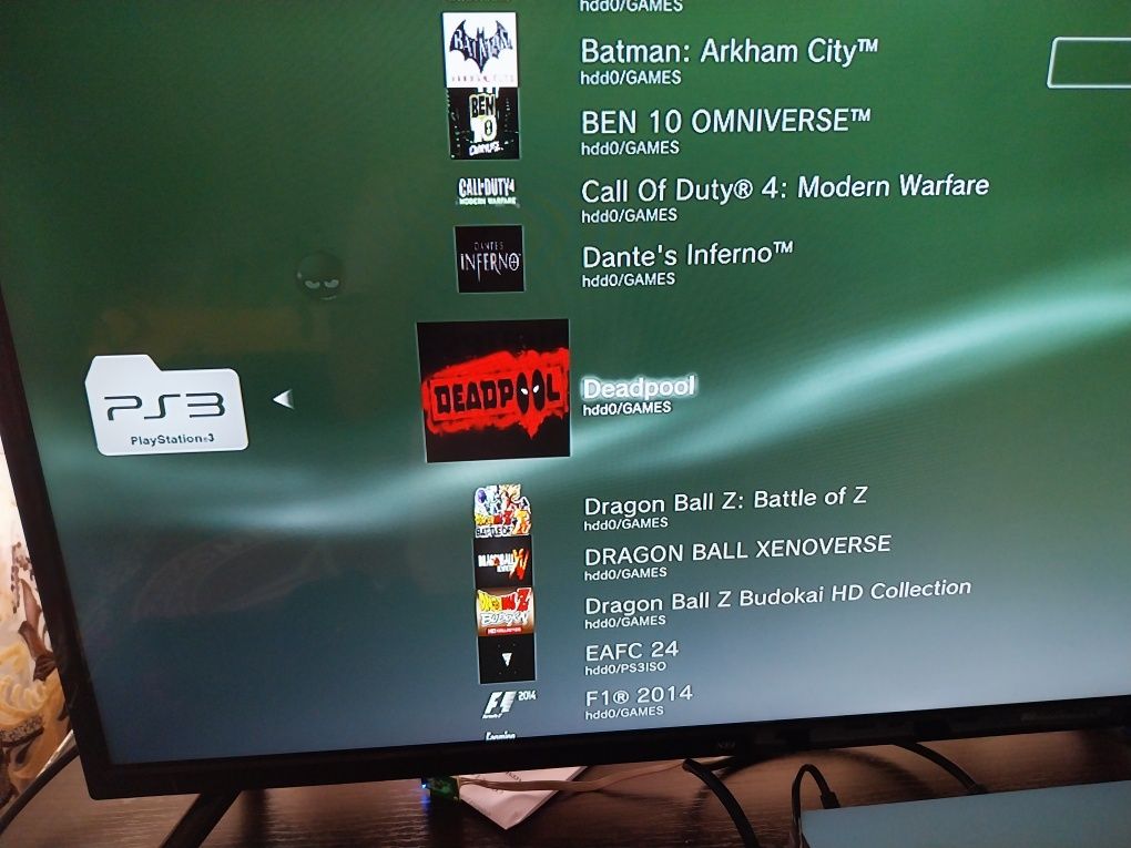 Vând ps3  are tote jocurile pe iel