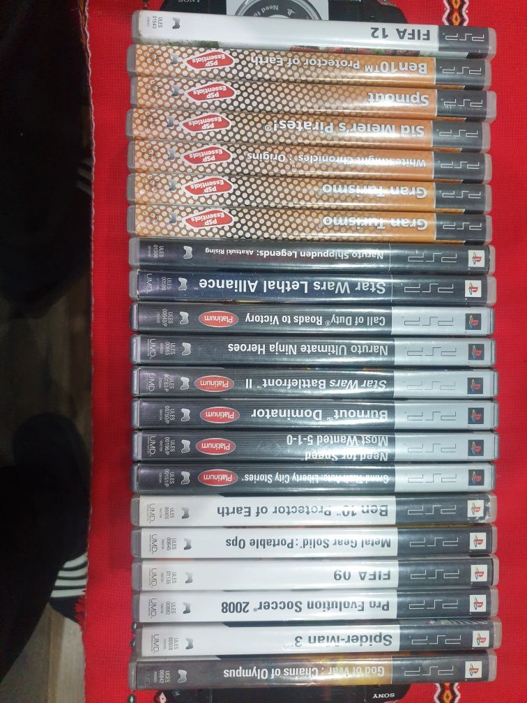 Продавам psp Конзоли 3бр