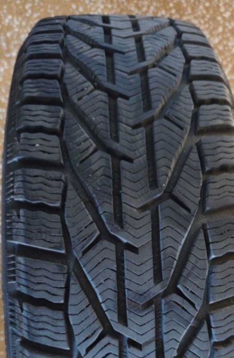 Set 4 Anvelope 215-55-17 M+S ca NOI cu DOT 2024