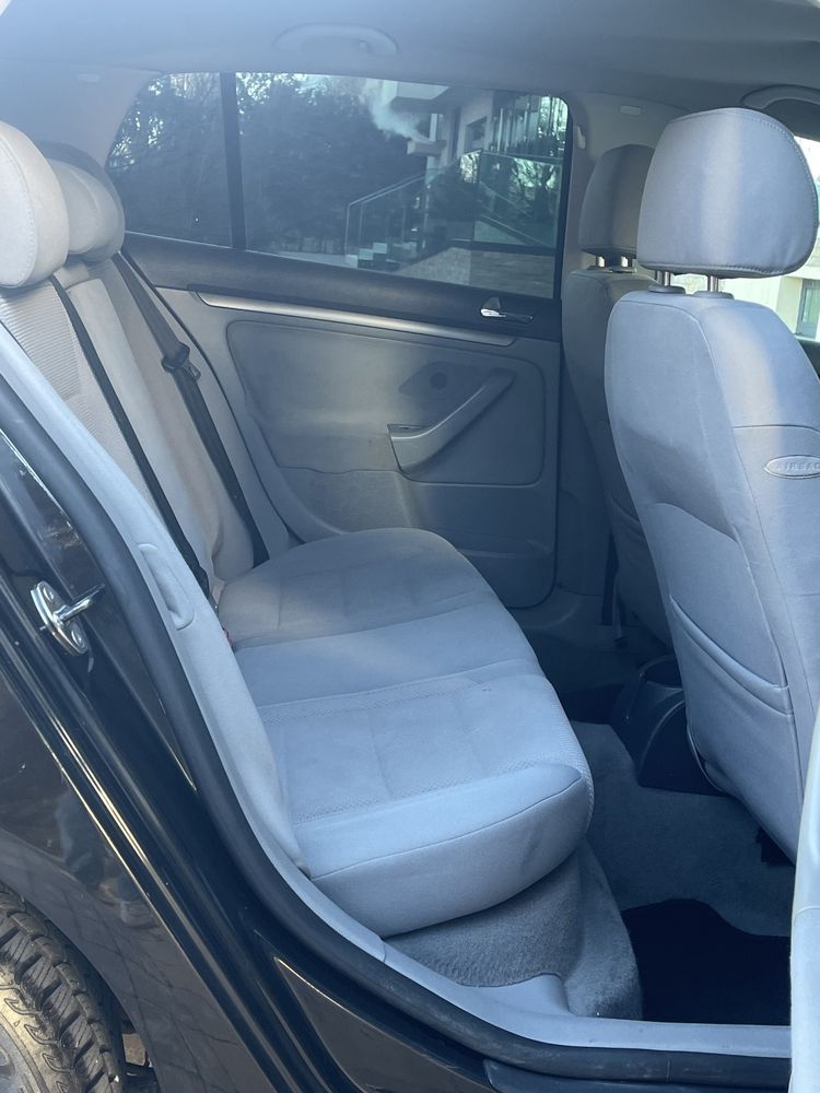 Vw golf 5 2005 1.6 benzina 6 trepte