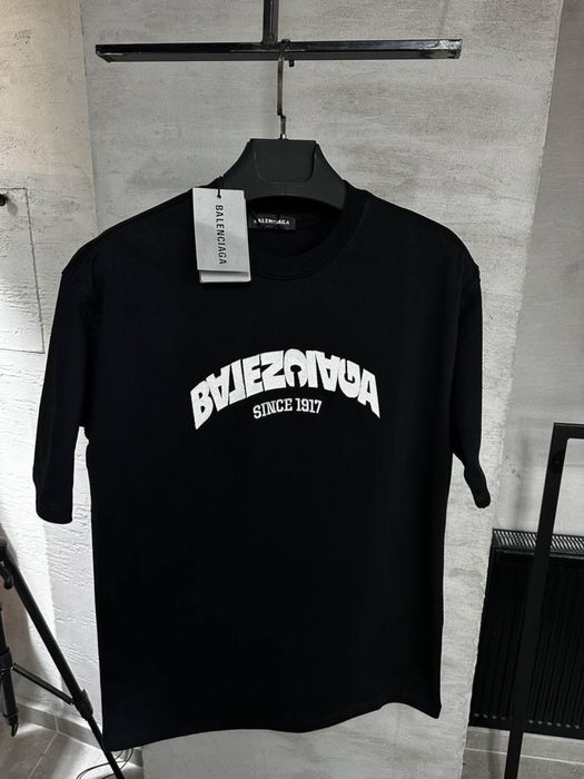 Най-висок клас мъжки тениски Balenciaga