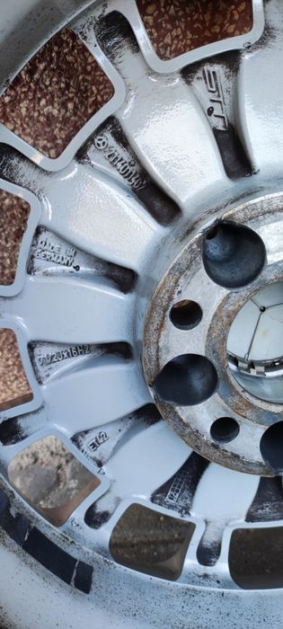 Нови зимни гуми с джанти за мерцедес w211