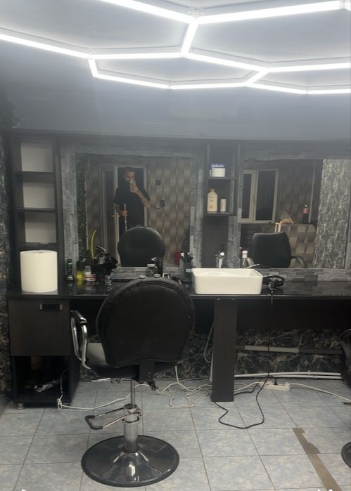Mobilier frizerie nou nefolosit