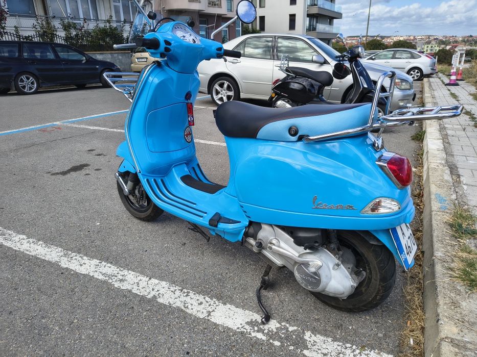 Vespa LX125 4т /2007 год.