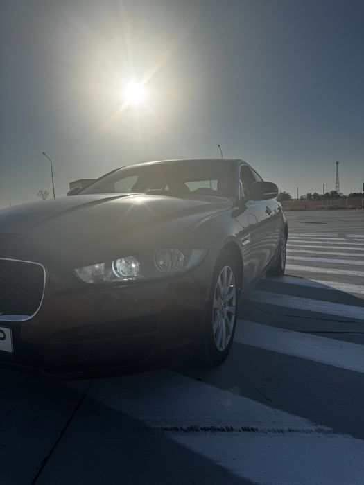 Jaguar XE 2016 2.0D
