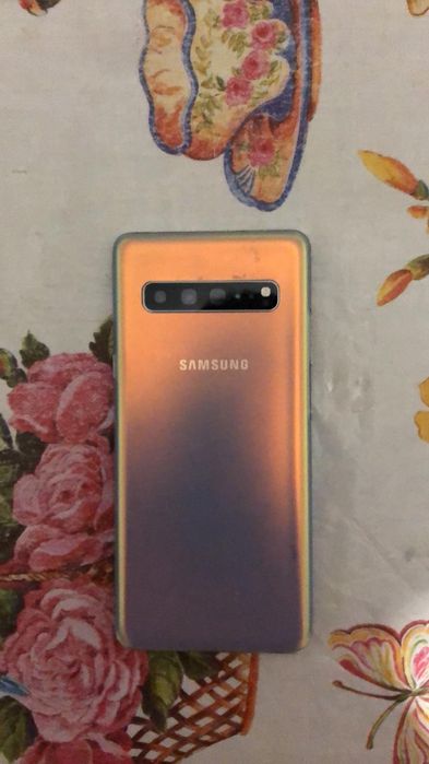 Самсунг с10 5жи 512гб для индрайвер  срочно продам