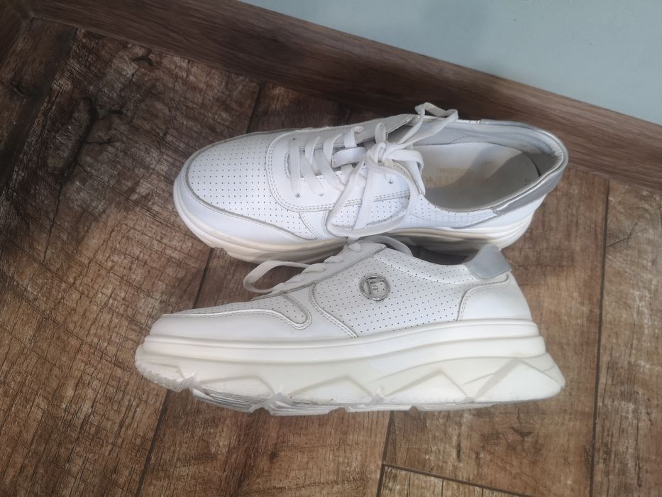 Обувки естествена кожа, номер 40