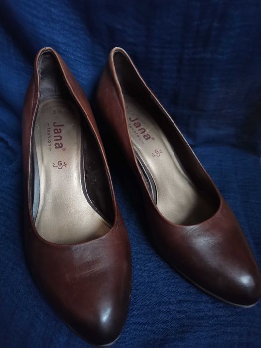 Pantofi Jana din piele naturala maro, marimea 38.5