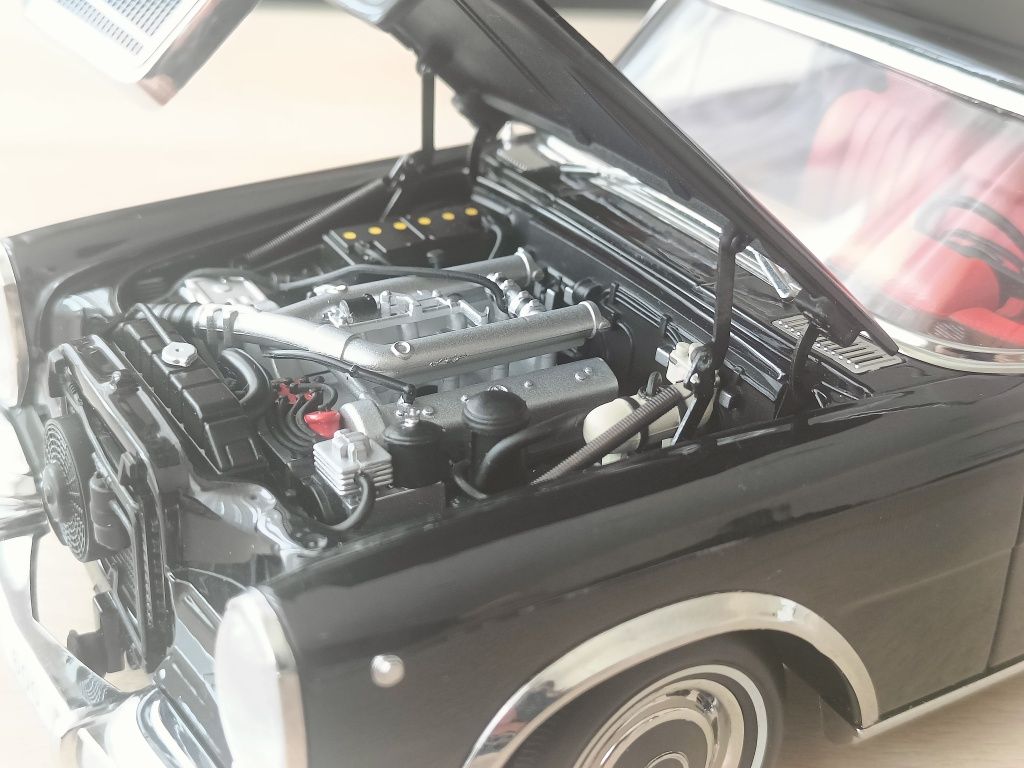 Mercedes 600 Pullman, Kengfai 1:18