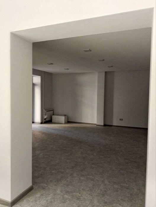 Аренда Коммерция  Ориентир Метро Айбек