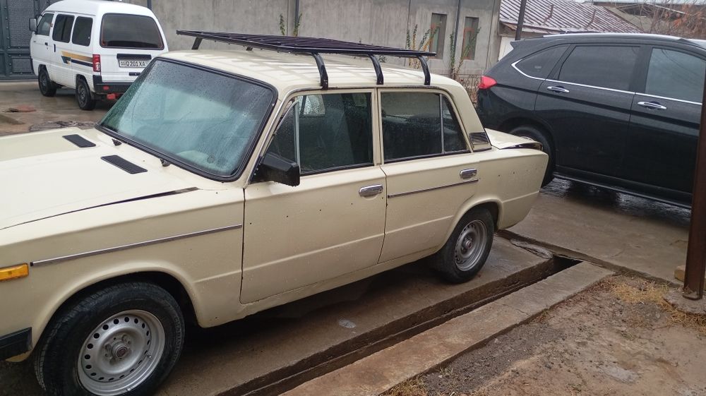 Jiguli 2106 yili 1985  Gazi bor